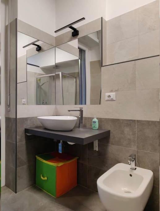 De Angeli District Apartment Milan Exterior photo
