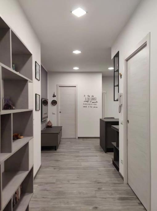 De Angeli District Apartment Milan Exterior photo